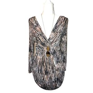 Motherhood Maternity V Neck 3/4 Sleeve Top Tunic Size Medium